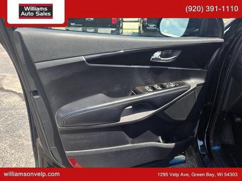Used 2019 Kia Sorento FWD image 10