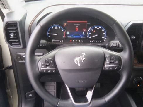 Used 2024 Ford Bronco Sport Outer Banks w/ Tech Package AWD/4WD image 8