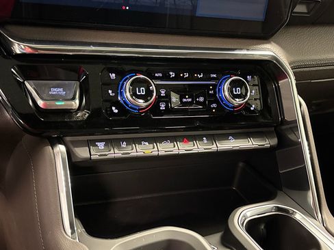 New 2026 GMC Sierra 2500 Denali w/ Technology Package AWD/4WD image 34