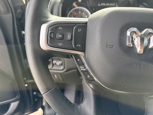 Used 2025 RAM 1500 Big Horn RWD image 18