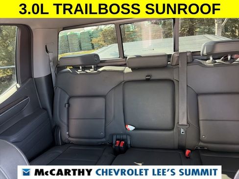 Used 2022 Chevrolet Silverado 1500 LT Trail Boss w/ LT Trail Boss Premium Package image 27