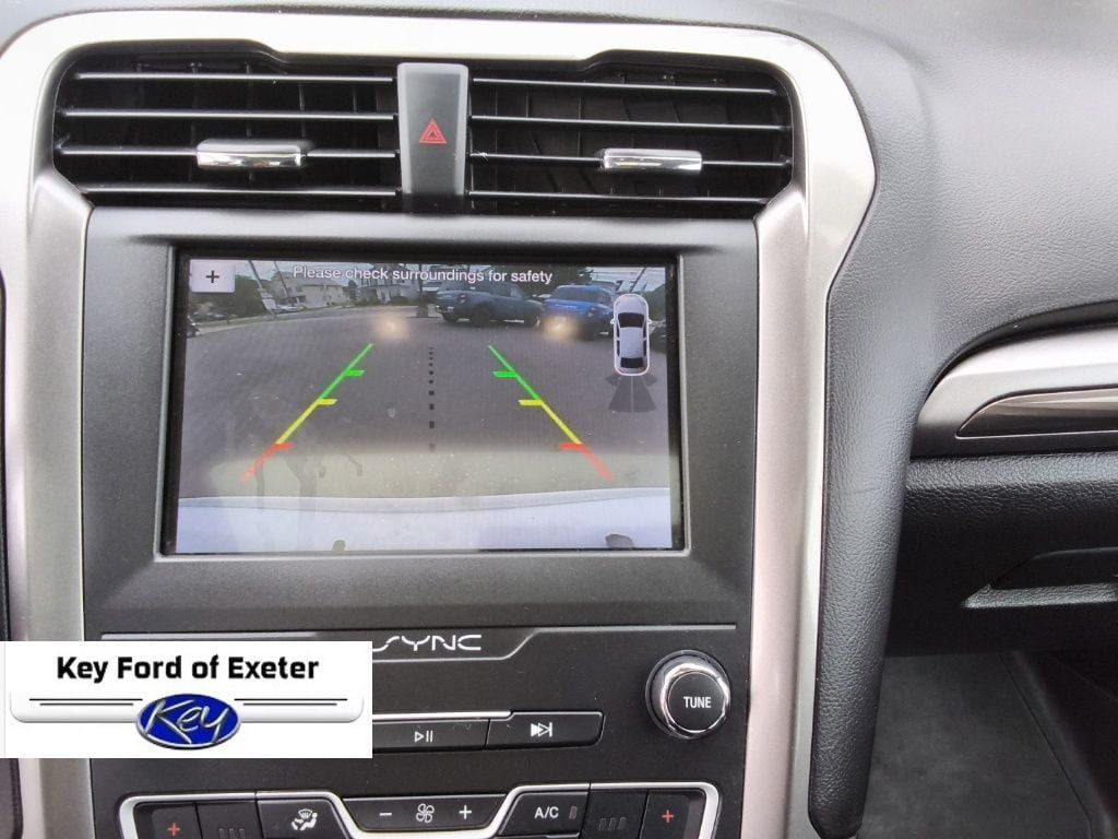 Used 2019 Ford Fusion SEL FWD image 46