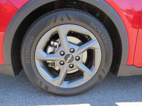 Used 2025 Kia K4 FWD image 10