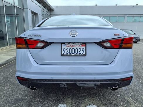Used 2024 Nissan Altima 2.5 SR FWD image 20