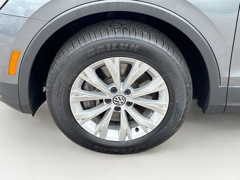 Used 2020 Volkswagen Tiguan S FWD image 28