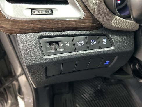 Used 2018 Hyundai Santa Fe Sport w/ 2.4L Value Package 02 image 14