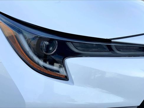 Used 2020 Toyota Corolla SE image 27