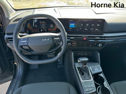 New 2026 Kia Sportage LX w/ LX Convenience Package image 14