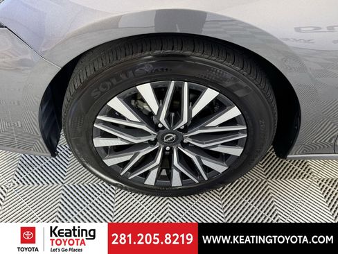 Used 2025 Nissan Altima 2.5 SV image 29