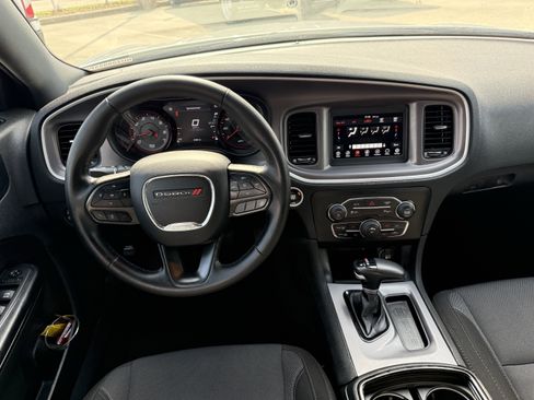 Used 2022 Dodge Charger SXT w/ Blacktop Package image 14