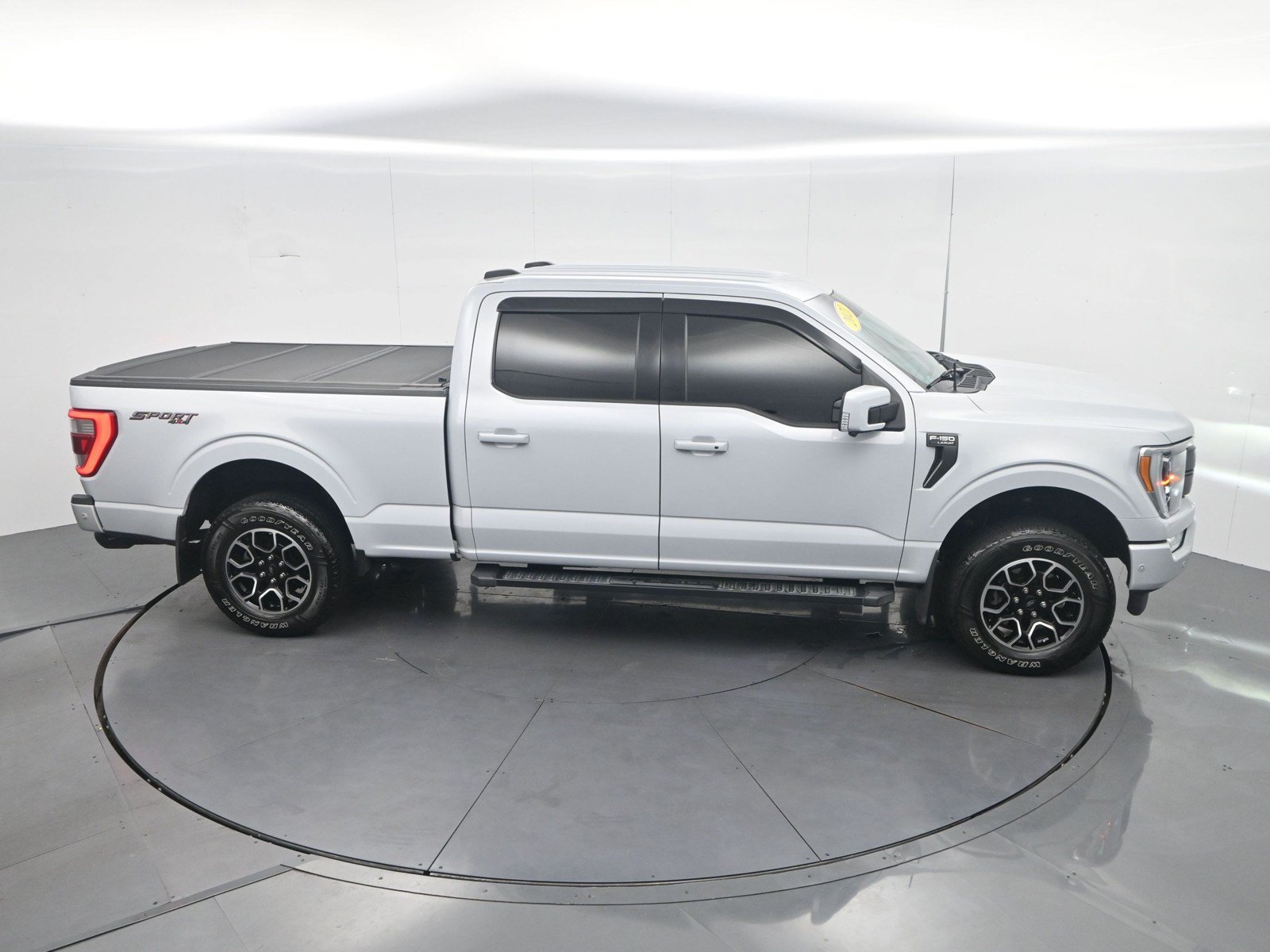 Used 2021 Ford F150 Lariat w/ Equipment Group 502A High AWD/4WD image 36
