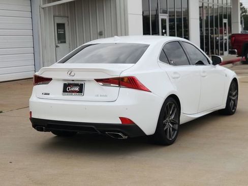 Used 2019 Lexus IS 300 F Sport w/ F Sport Package RWD image 5