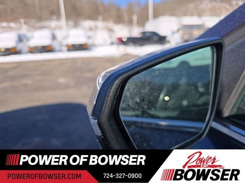 Used 2019 Chevrolet Equinox Premier image 11