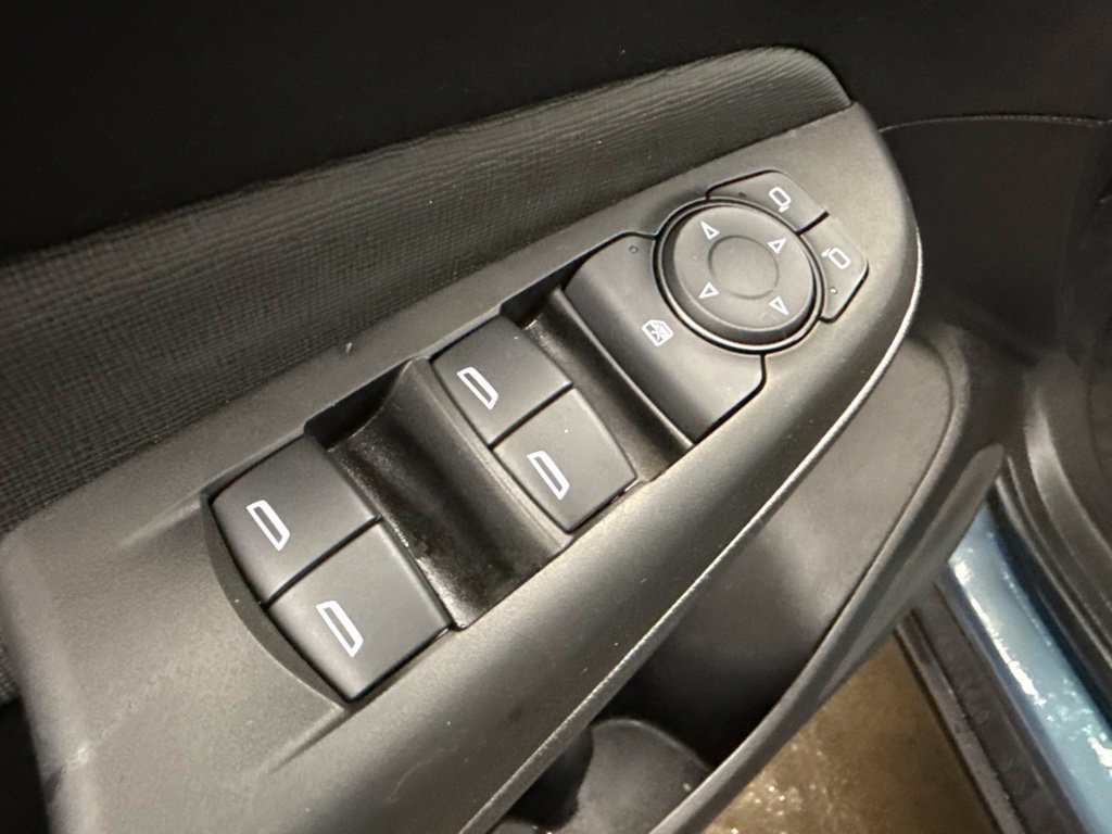 Used 2024 Buick Envista Preferred FWD image 19
