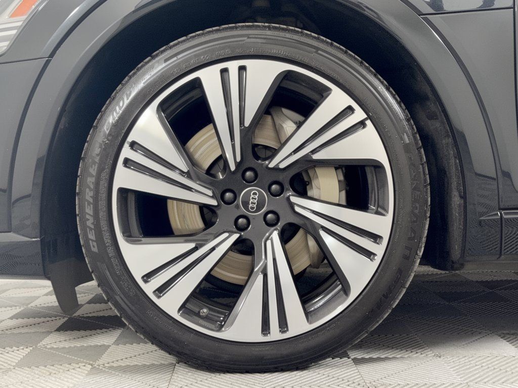 Used 2024 Audi Q8 e-tron Prestige AWD/4WD image 13