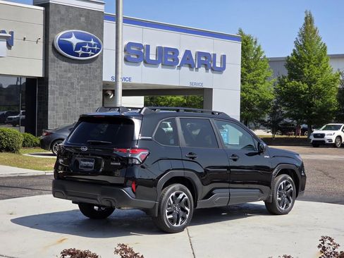 New 2026 Subaru Forester Premium AWD/4WD image 5