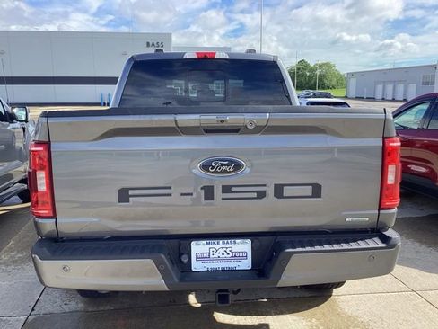 Used 2022 Ford F150 XLT w/ Equipment Group 302A High AWD/4WD image 12