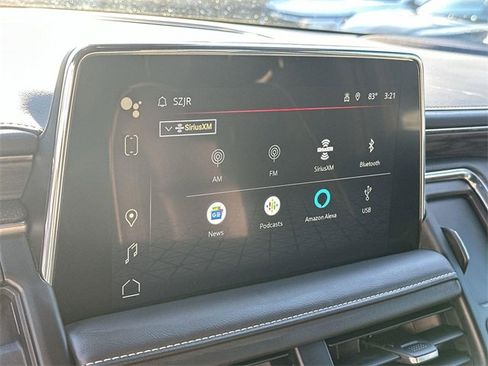 Used 2024 GMC Yukon SLT image 12