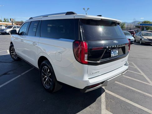 Used 2025 Ford Expedition Max Platinum AWD/4WD image 5