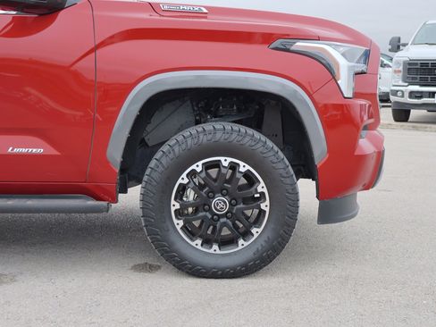 Used 2023 Toyota Sequoia Limited image 11