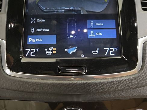 Used 2019 Volvo XC90 T6 Momentum w/ Advanced Package image 27