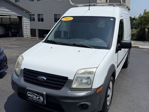 Used 2011 Ford Transit Connect XL FWD image 3