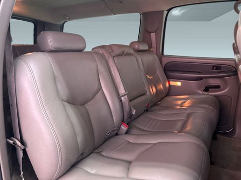 Used 2003 GMC Yukon XL SLT w/ 1SC Preferred Equipment Group image 24