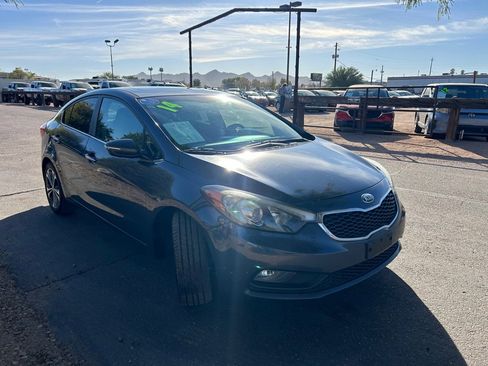 Used 2014 Kia Forte EX w/ Premium Package image 7