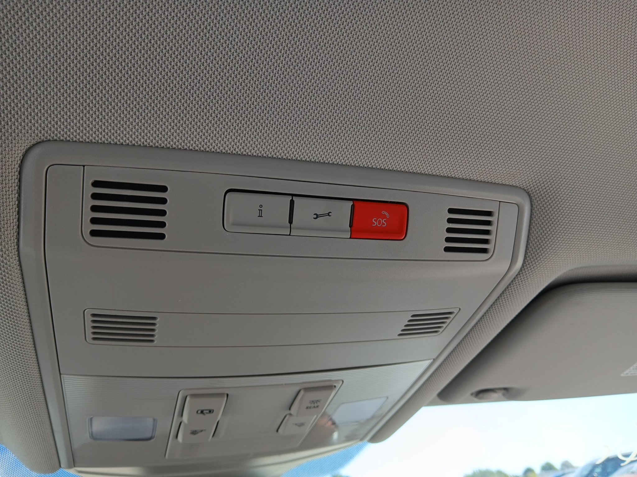 Used 2026 Volkswagen Jetta S FWD image 19