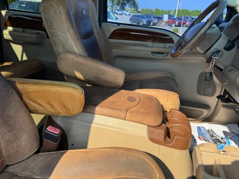 Used 2004 Ford F350 King Ranch AWD/4WD image 13