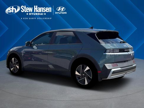 New 2026 Hyundai Ioniq 5 SEL image 5