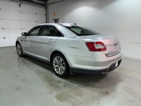Used 2010 Ford Taurus Limited image 5