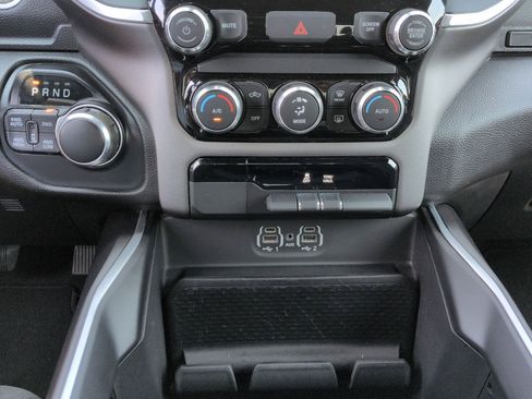 Used 2022 RAM 1500 Big Horn AWD/4WD image 26