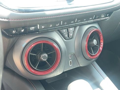 Used 2020 Chevrolet Blazer RS FWD image 17