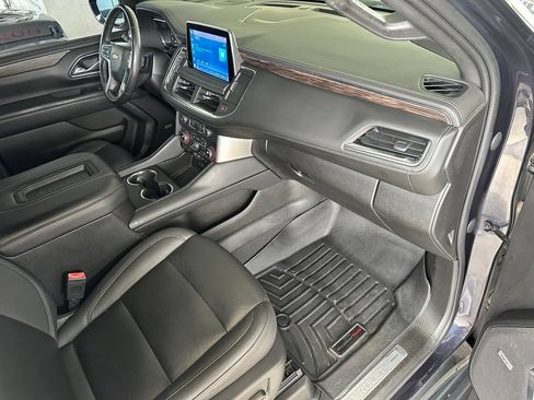 Used 2022 Chevrolet Tahoe LT w/ Luxury Package RWD image 44