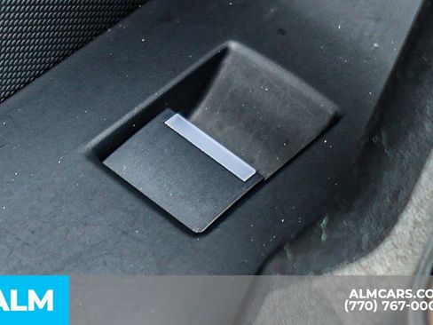 Used 2022 Land Rover Defender 110 X-Dynamic SE AWD/4WD image 50