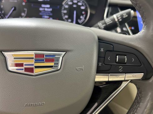 Used 2021 Cadillac XT6 Premium Luxury AWD/4WD image 10