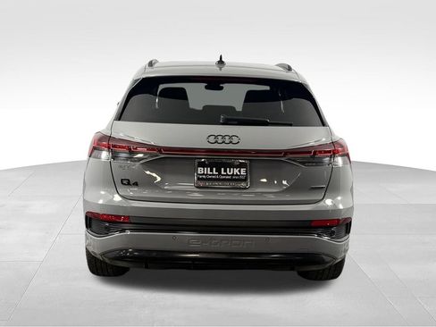 Used 2022 Audi Q4 e-tron Prestige AWD/4WD image 7