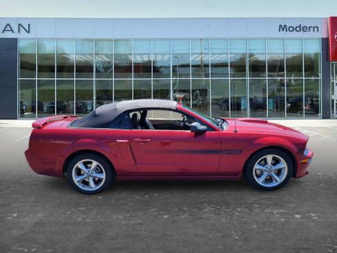 Used 2008 Ford Mustang GT Premium RWD image 4