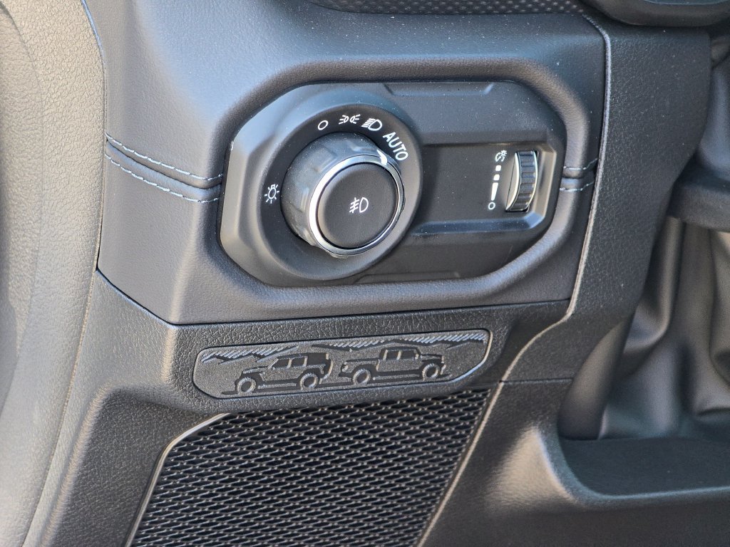New 2027 Jeep Wrangler Unlimited Rubicon AWD/4WD image 35