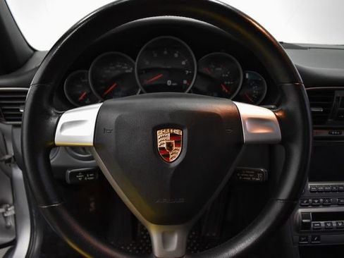 Used 2005 Porsche 911 Carrera RWD image 12