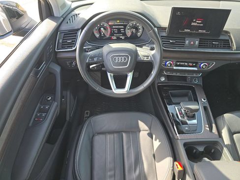 Used 2023 Audi Q5 2.0T Premium Plus w/ Premium Plus Package AWD/4WD image 24