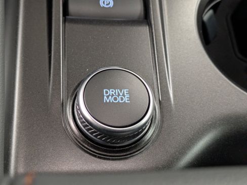 New 2026 Ford Explorer Active RWD image 34