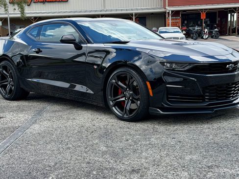 Used 2023 Chevrolet Camaro SS RWD image 7