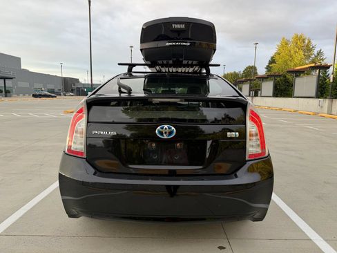 Used 2014 Toyota Prius Four FWD image 6