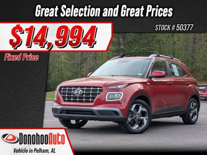 Used 2021 Hyundai Venue SEL w/ Premium Package