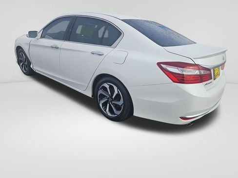 Used 2016 Honda Accord EX-L image 6