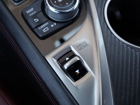 Used 2022 INFINITI Q60 Red Sport 400 w/ Carbon Fiber Package image 36