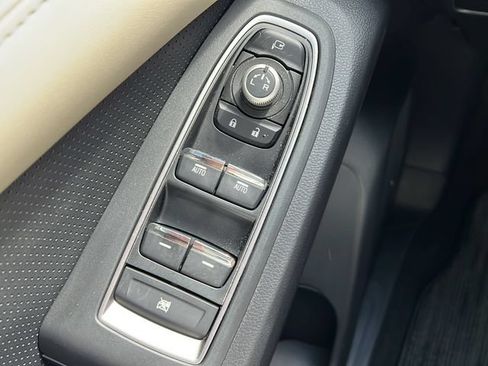 Used 2024 Subaru Ascent Limited w/ Technology Package AWD/4WD image 24