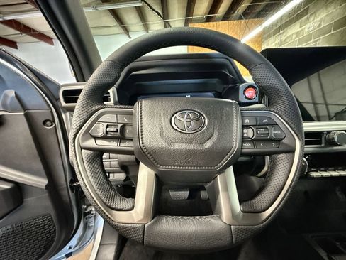 New 2025 Toyota Tacoma TRD Off-Road AWD/4WD image 11